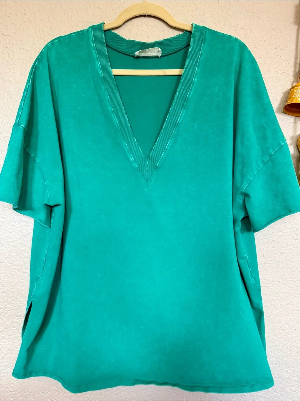 LA BIZ V-NECK TOP & BIKER SHORT MATCHING SET, GREEN, LARGE